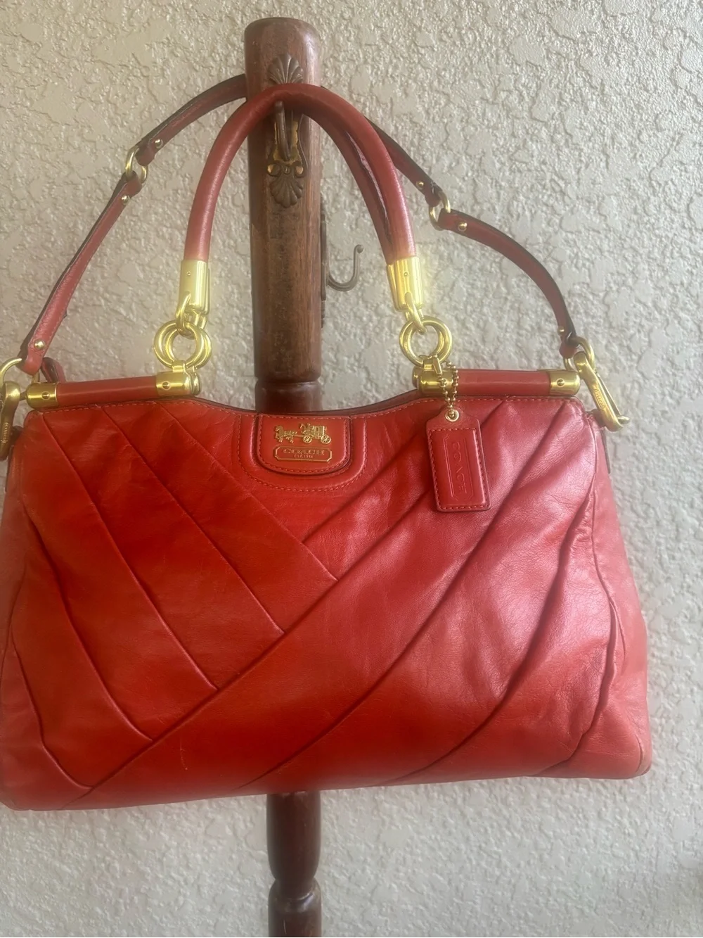 Coach soft terracota